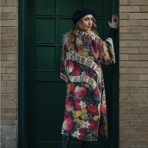 NWT Market of Stars Friendship Love and Truth Opera Duster